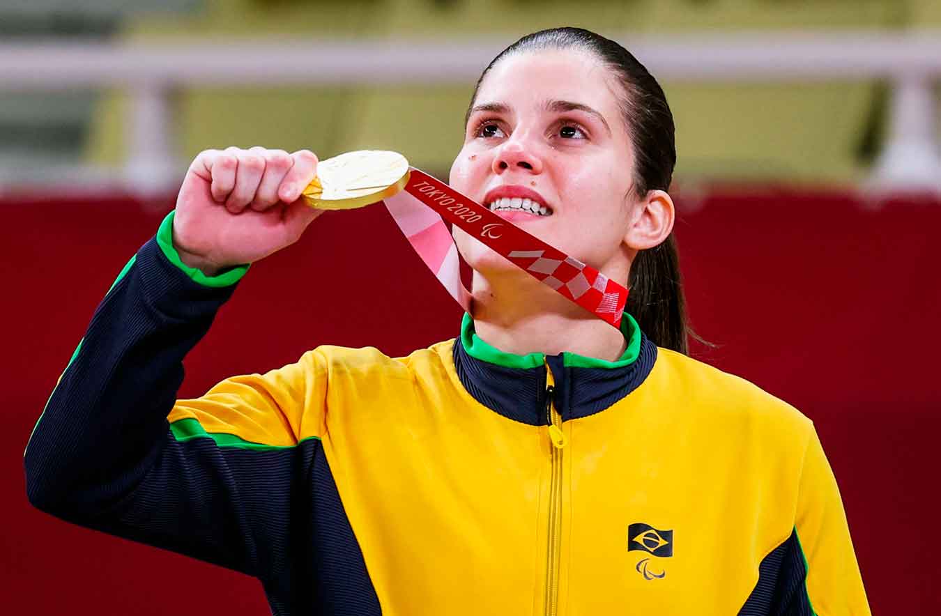 Paulista Alana Maldonado rompe tabu e conquista o primeiro ouro feminino do judô paralímpico