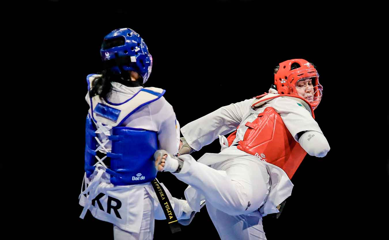 Débora Menezes conquista a medalha de prata e consagra campanha histórica do parataekwondo do Brasil