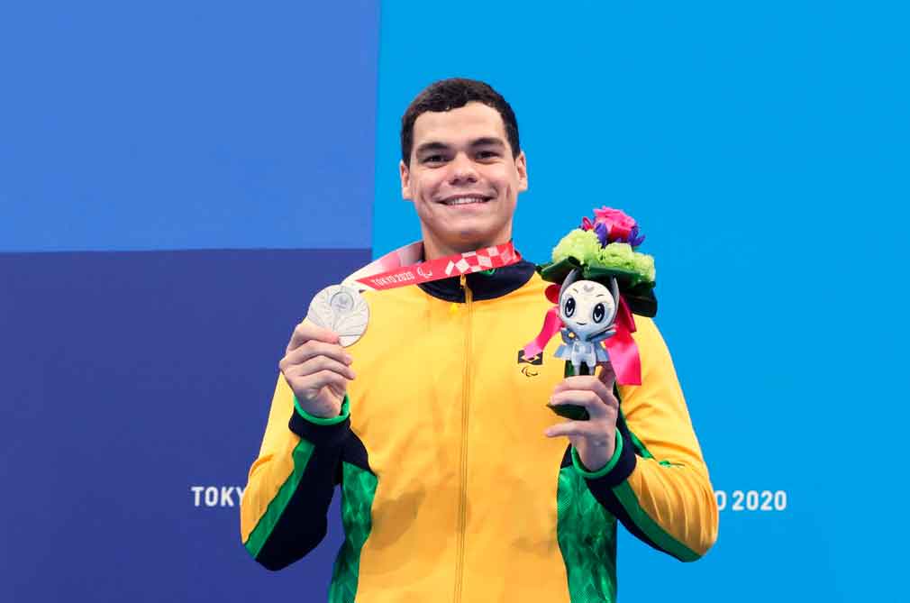 Prata nos 200m medley, Gabriel Bandeira chega ao quarto pódio nas Paralimpíadas de Tóquio