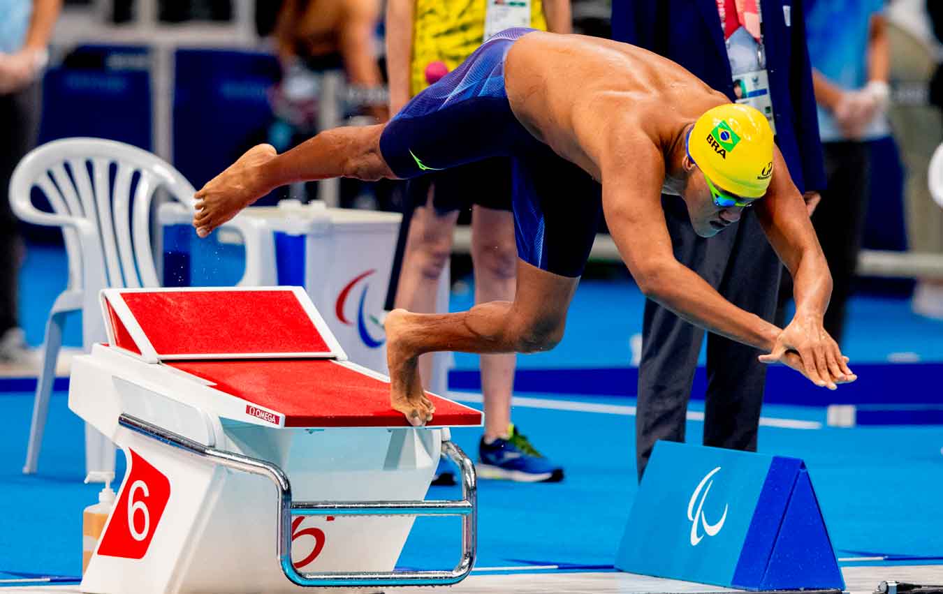 Wendell Belarmino leva o bronze paralímpico nos 100m borboleta, e natação deixa Tóquio com recorde