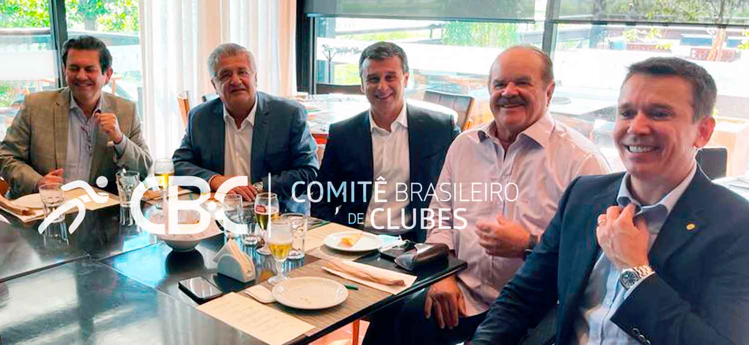 Paulo Maciel almoça com autoridades clubísticas e políticas no Jockey Club do Rio de Janeiro
