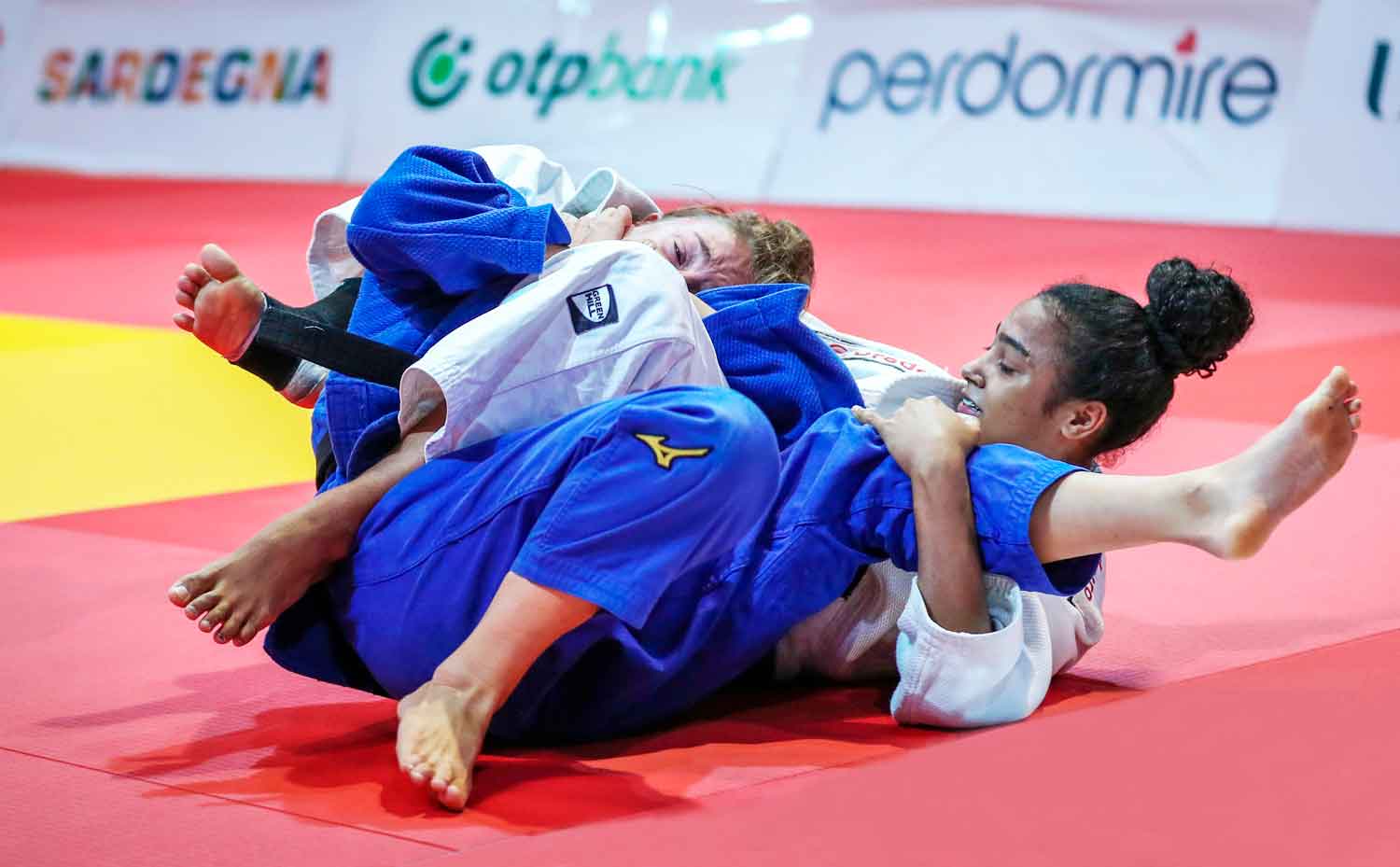 Rafaela Batista conquista medalha de bronze no Mundial Júnior de Judô, na Itália