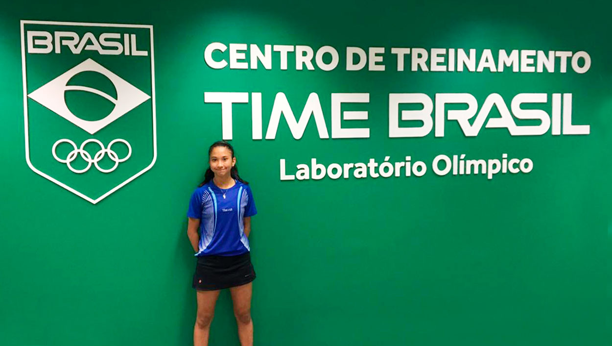 Giulia Takahashi conquista o bronze no torneio sub 17 do WTT Youth Contender da Eslováquia