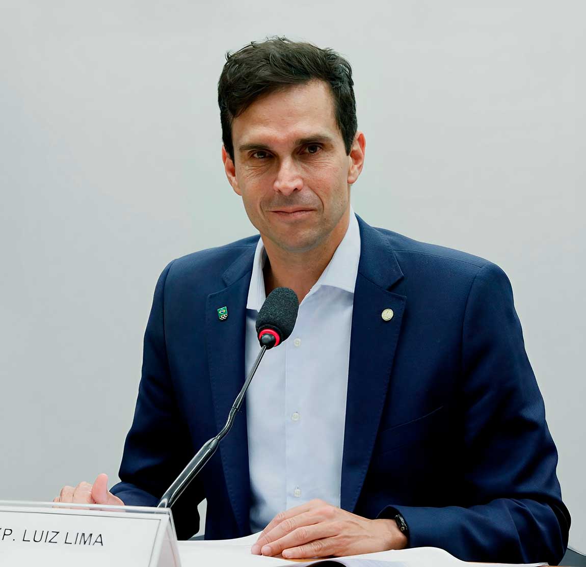 Luiz Lima questiona pagamento do COB a membros da Comissão de Atletas, ação que, segundo o deputado, pode prejudicar a independência